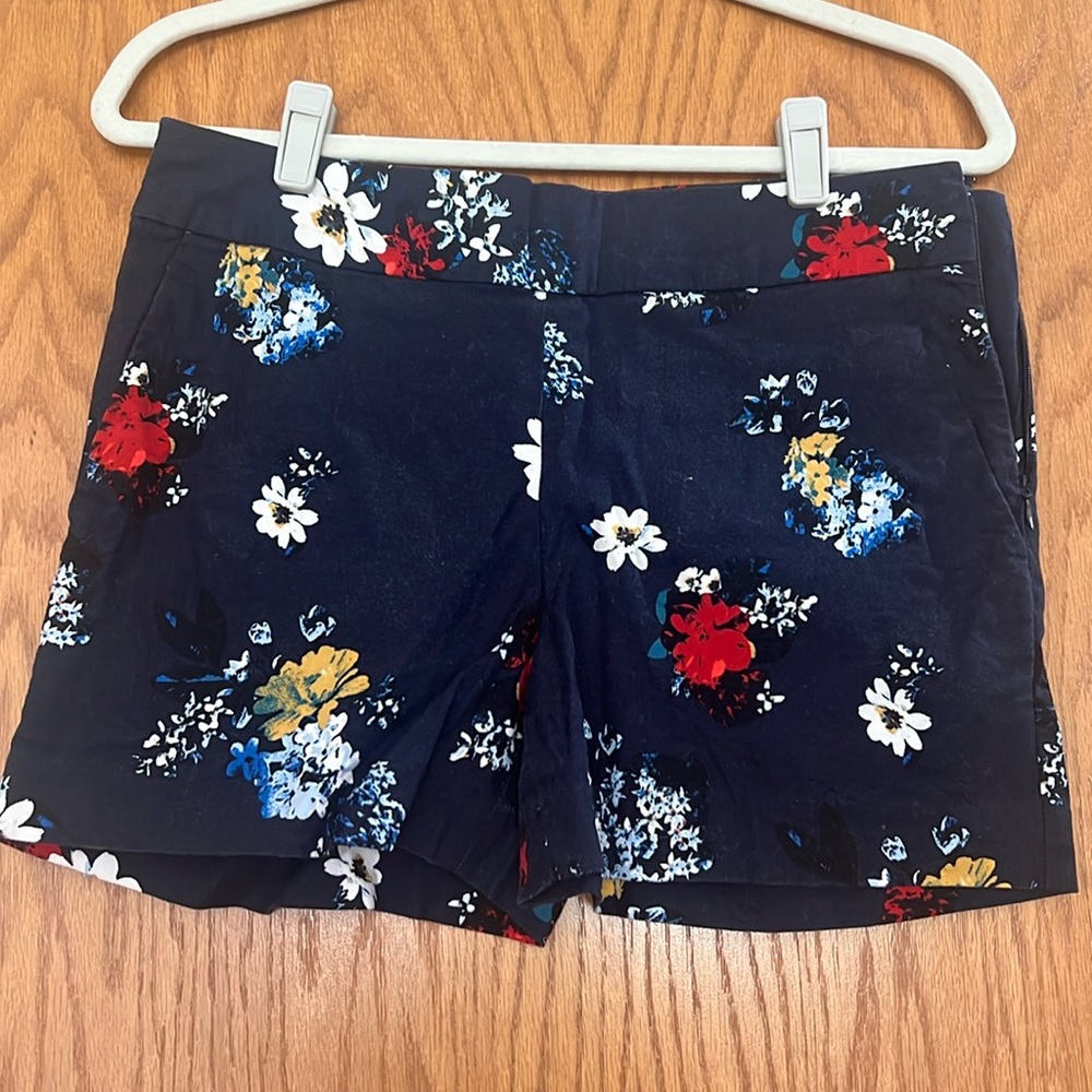 Banana Republic Floral Navy Shorts